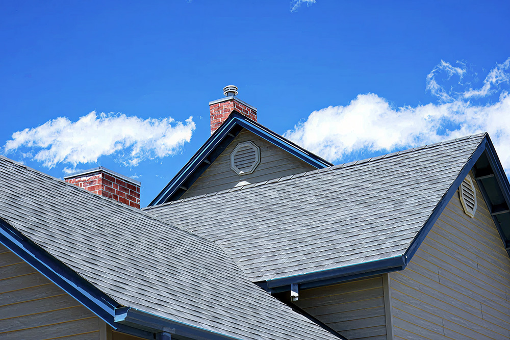 7 Reasons To Consider Local Roof Repair Services